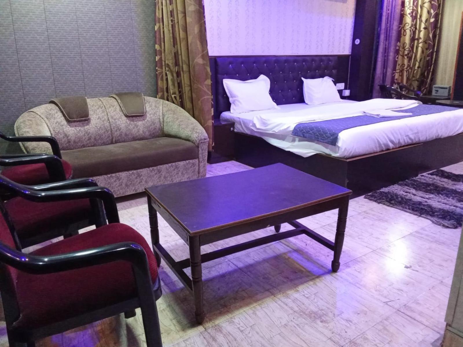 Hotel Regard Varanasi